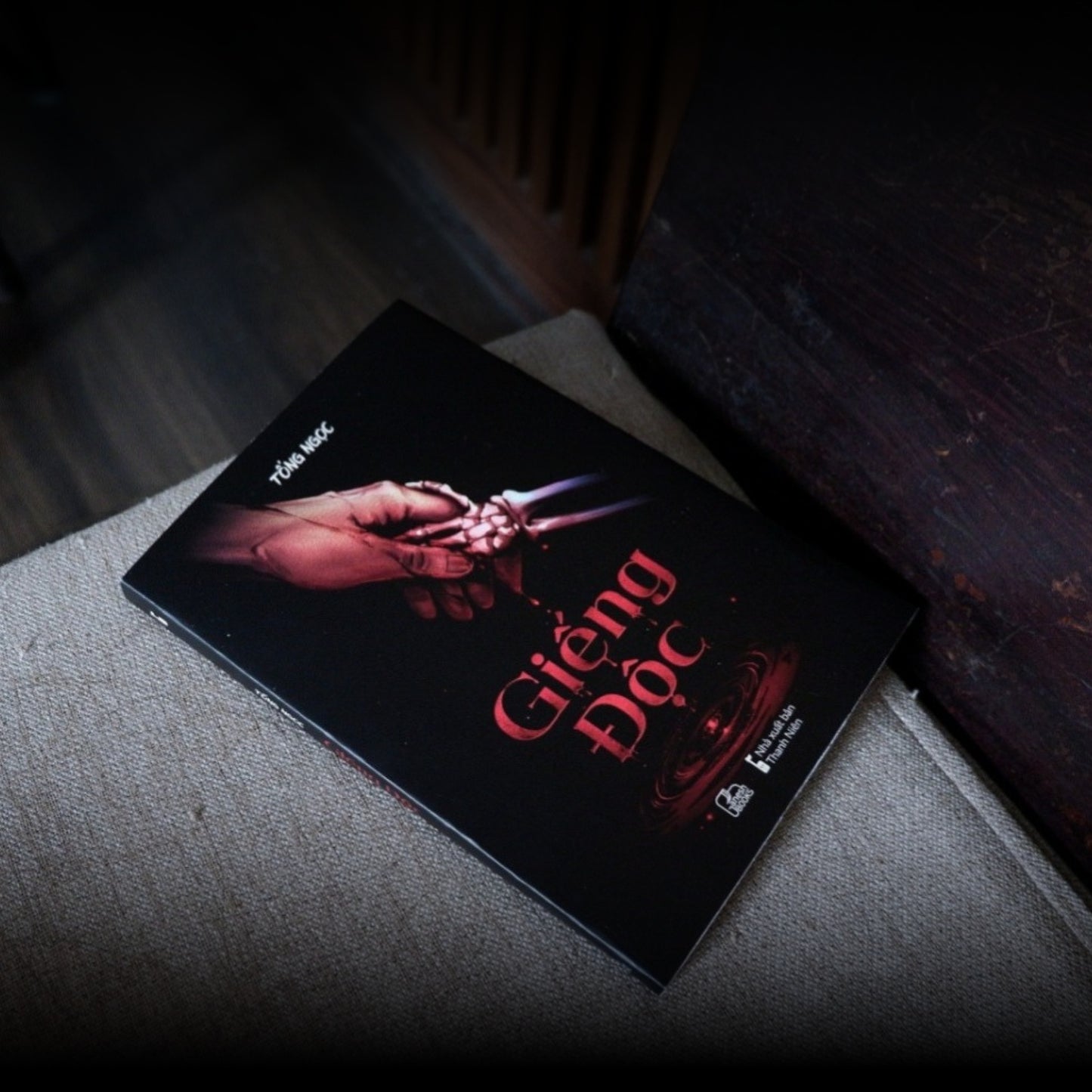 Giếng Độc - Tống Ngọc