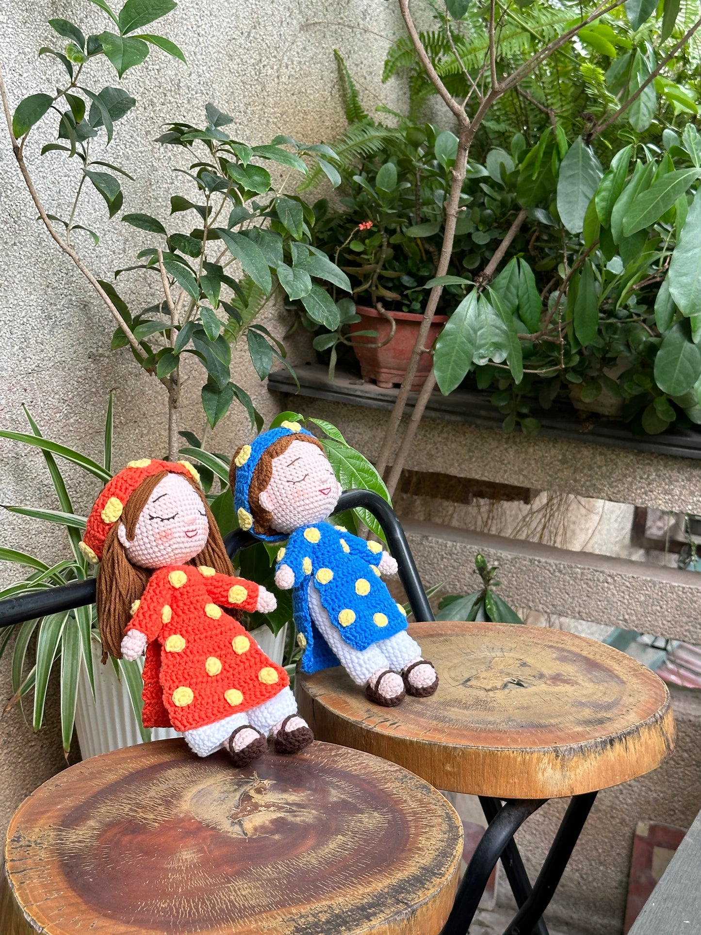 Bình & An Crocheted Vietnamese Baby Dolls in ao dai (24cm)