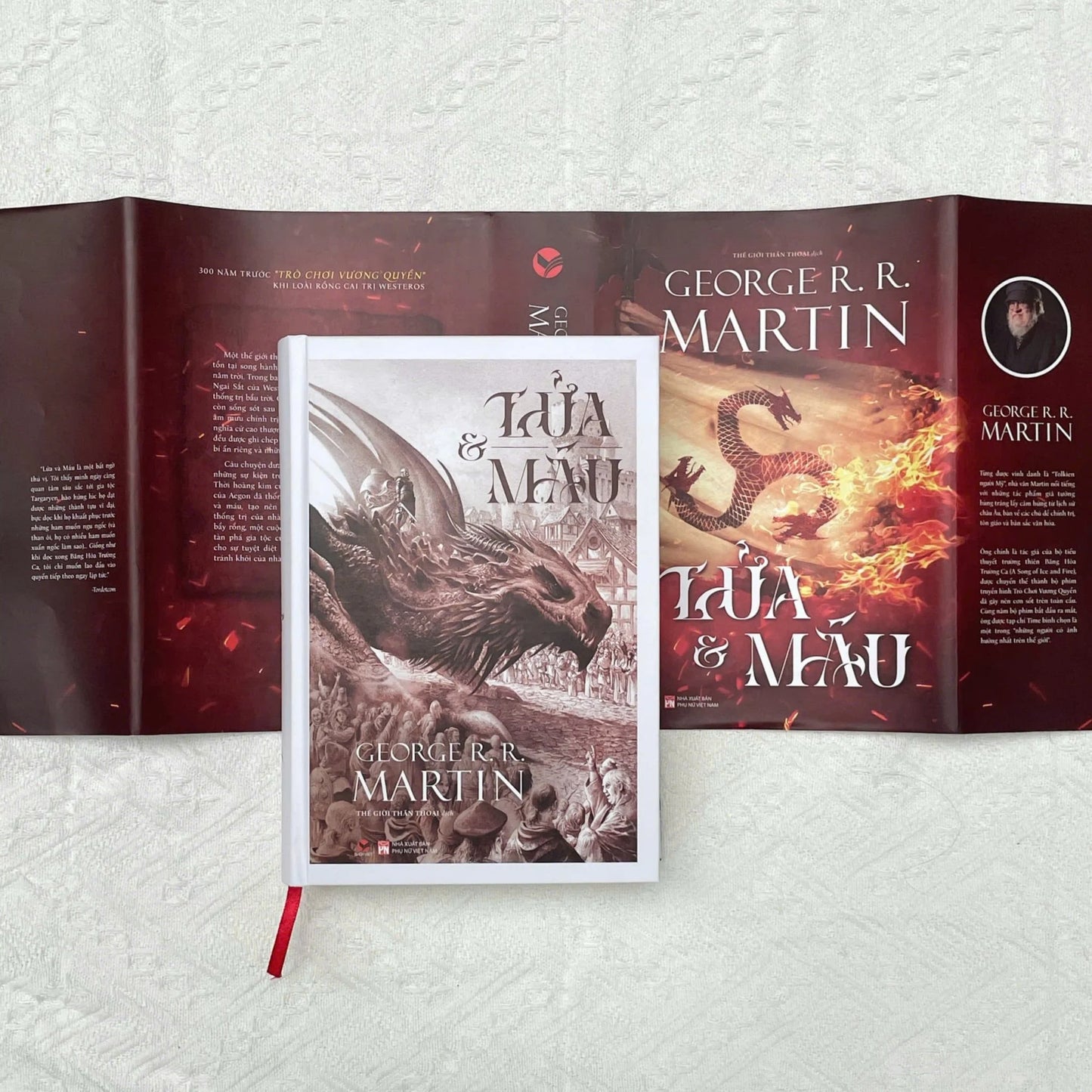 Lửa và Máu - "House of the Dragon - Gia tộc rồng" - Bìa cứng - George R.R Martin