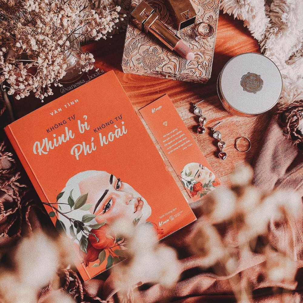 Không Tự Khinh Bỉ Không Tự Phí Hoài - Vãn Tình