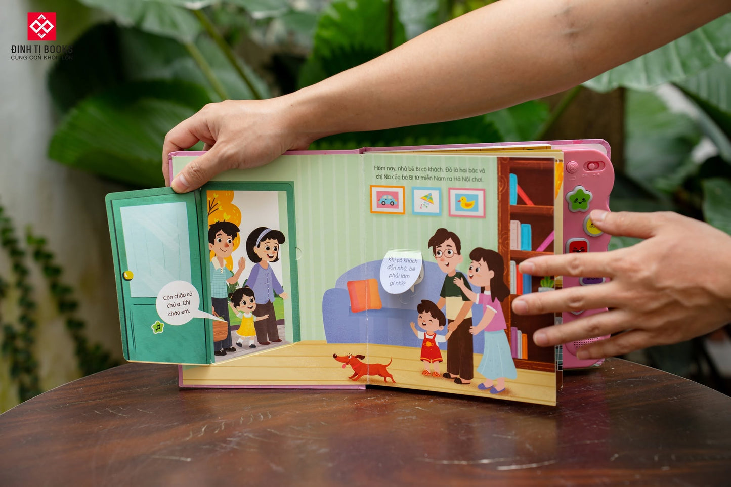 Sách âm thanh Bé ngoan học lễ phép