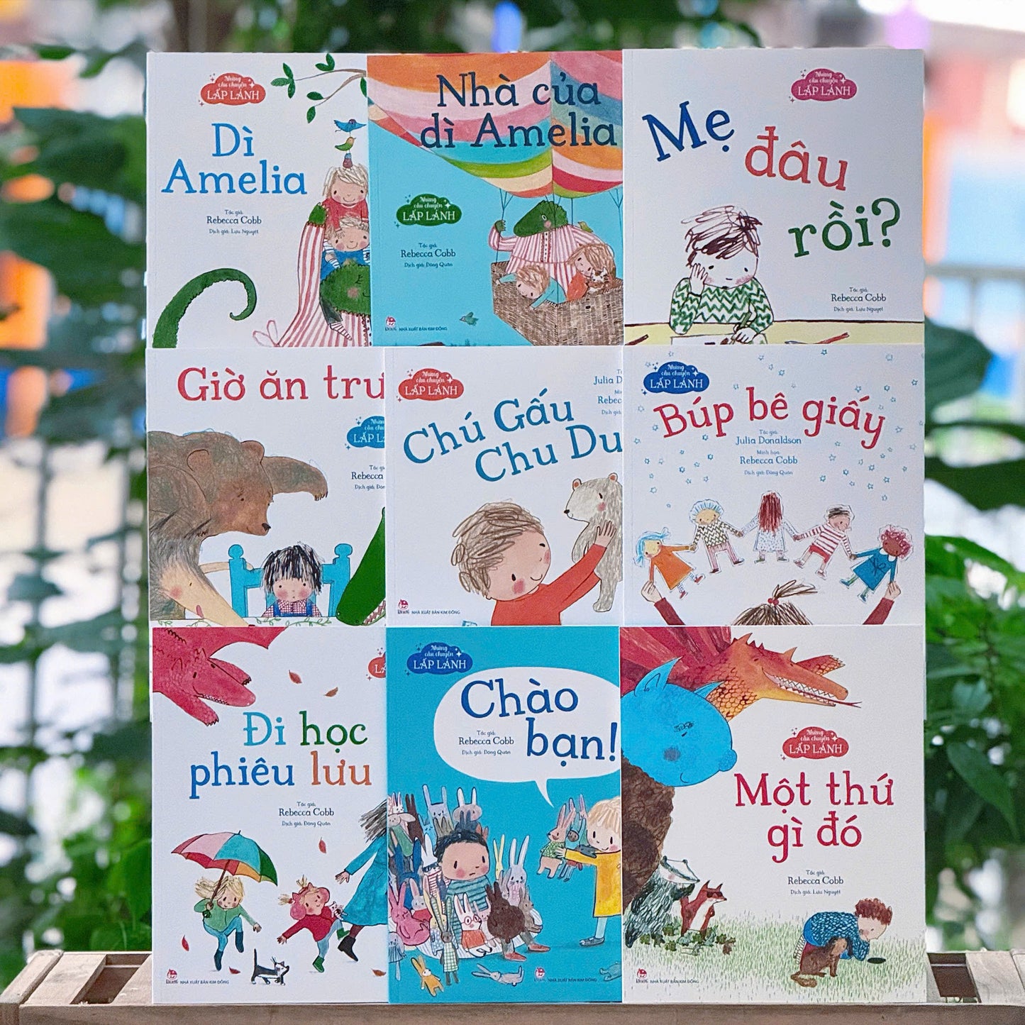  Rebecca Cobb “Sparkling Stories” Vietnamese Book Set (9 Books)