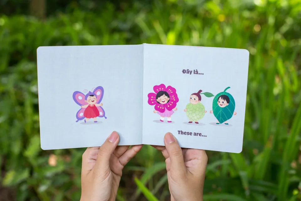 Combo Bé Học Giao Tiếp Bilingual Book Set | 8 Vietnamese-English Books for Toddlers | Sách Phát Triển Ngôn Ngữ 0-3 Tuổi|