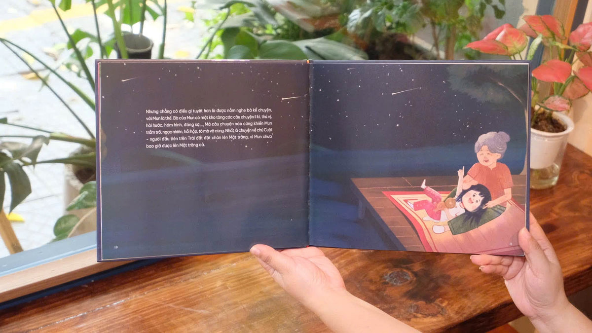 Mun và Phi vụ Mặt trăng (MidAutumn Book in Vietnamese)