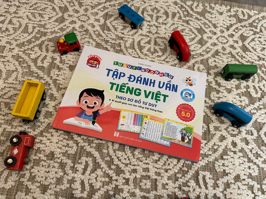 Vietnamese phonic book Tập đánh vần tiếng Việt