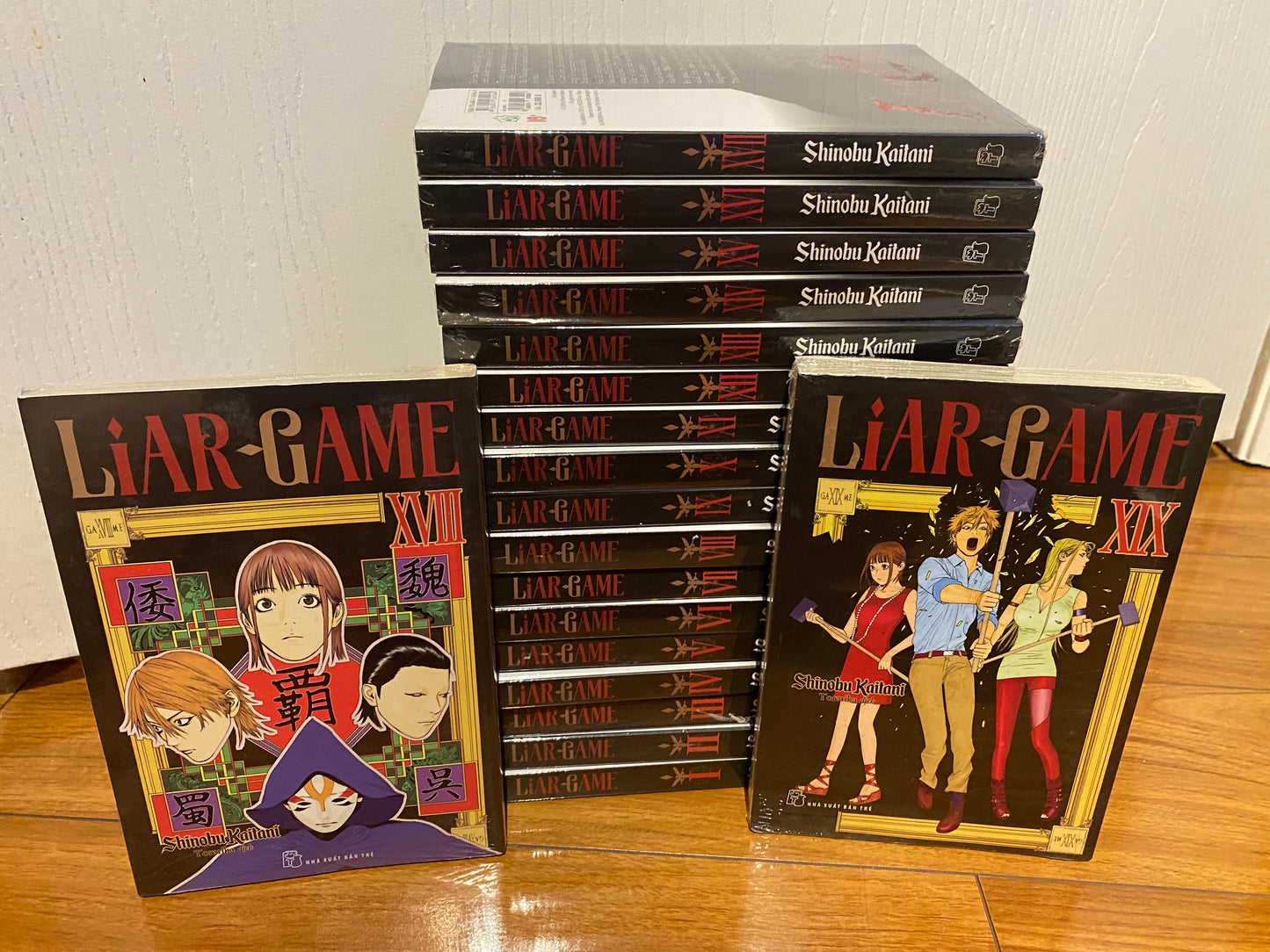 Liar Game trọn bộ 19 tập—NXB Trẻ Liar Game complete set of 19 volumes - Full storybook (Vietnamese)