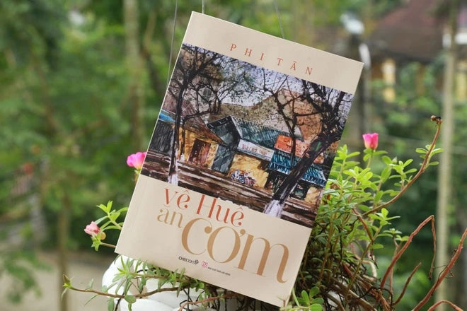 Về Huế Ăn Cơm (Preorder)
