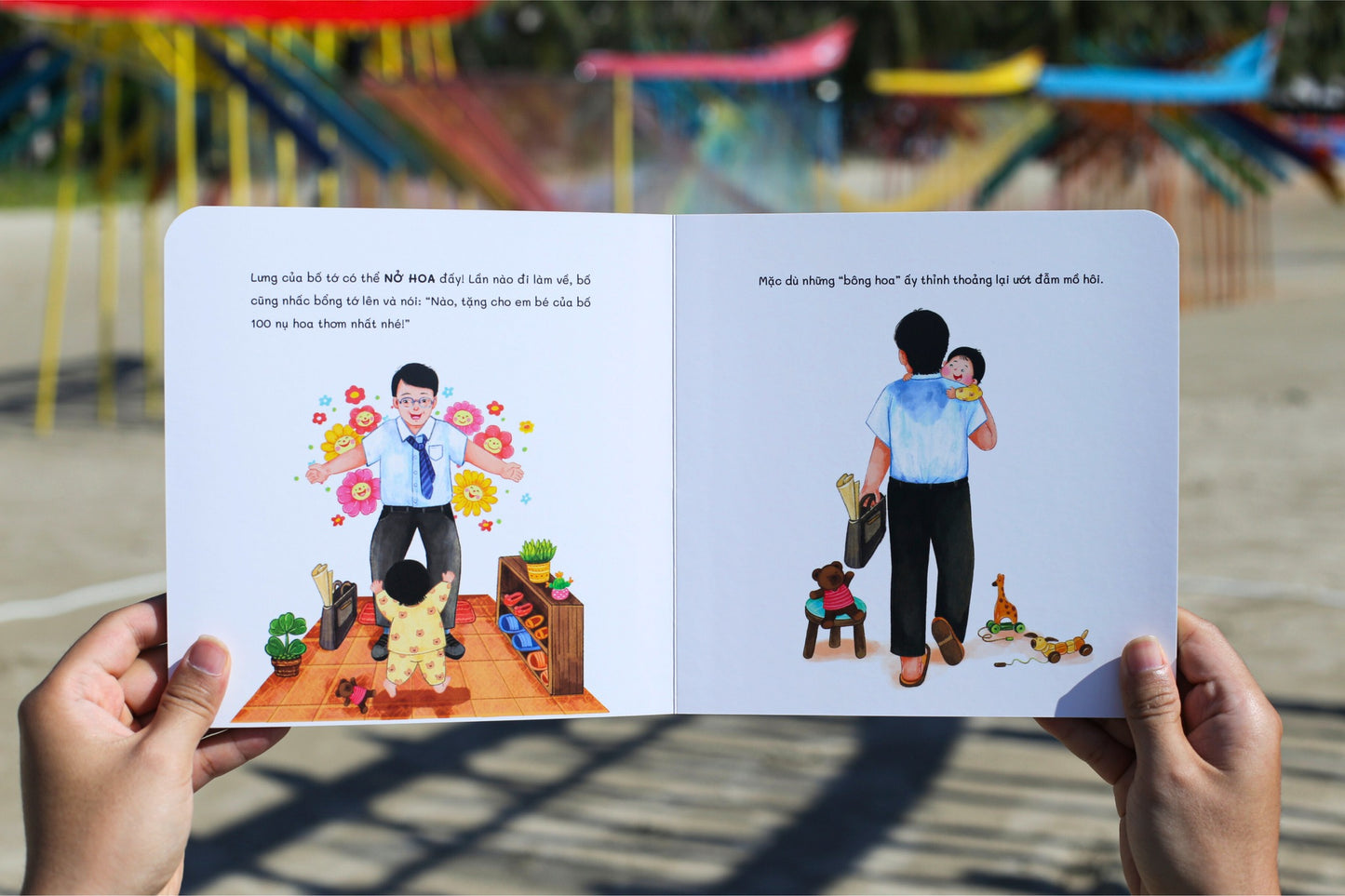 Một Nhà Hạnh Phúc | 4-Book Vietnamese Board Book Set for Ages 0–6 | Family-Themed Picture Books