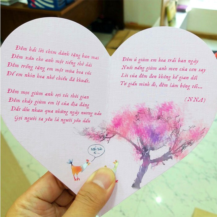 Ra bờ suối ngắm hoa kèn hồng (Nguyễn Nhật Ánh)