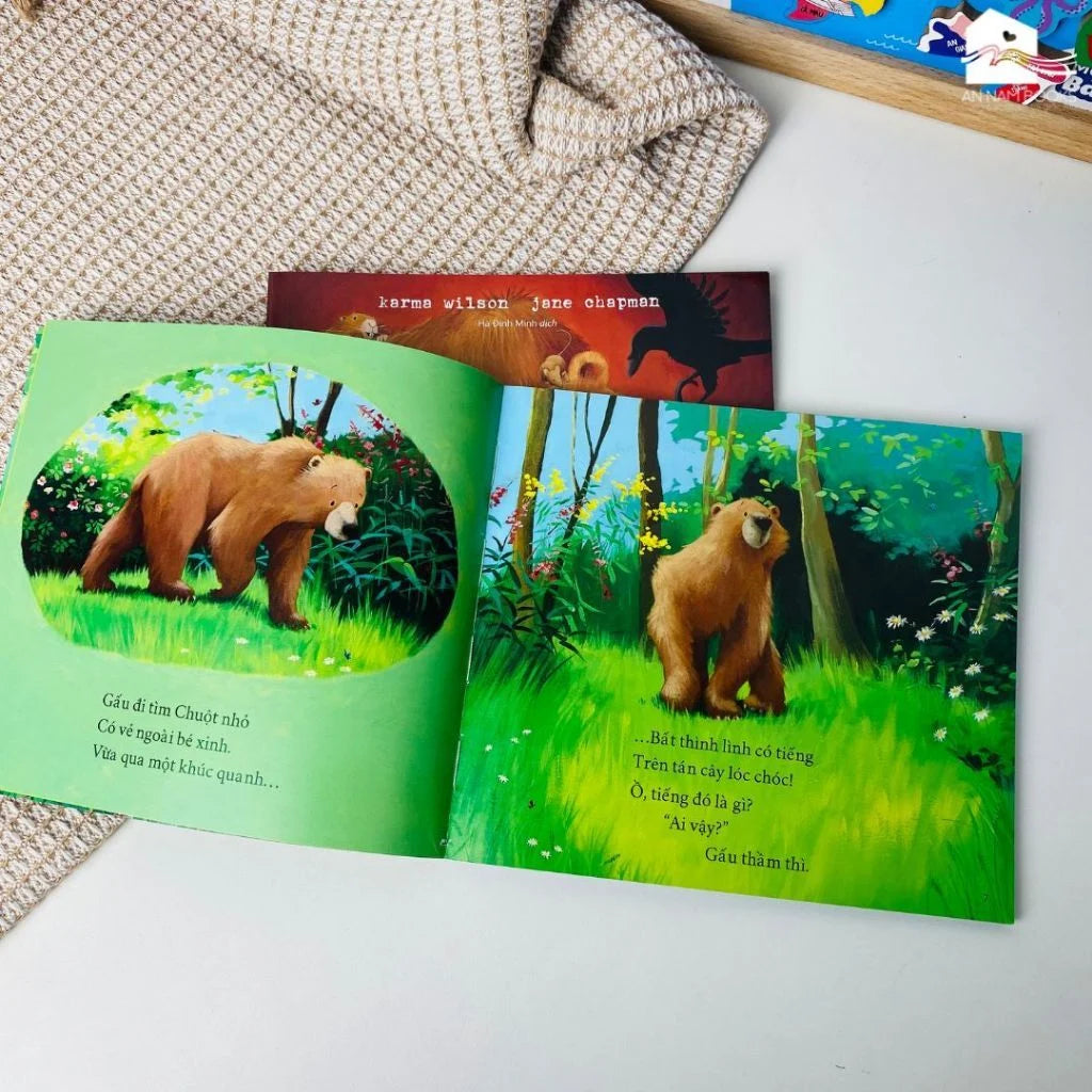 Bộ 5 Sách Tranh Song Ngữ Gấu Hòa Đồng Gấu Khôn lớn (Karma Wilson) Bear Books Bilingual Picture Book Collection – Set of 5
