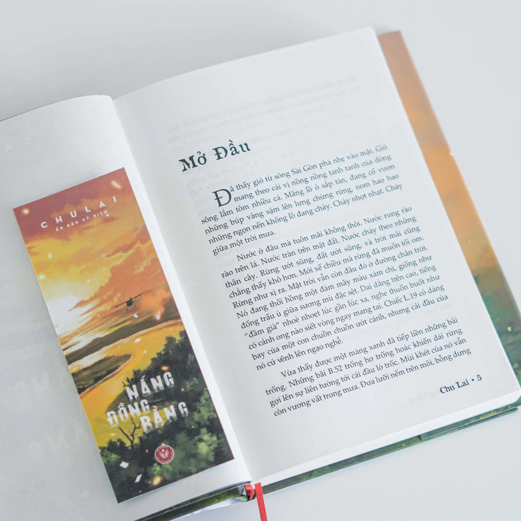 Nắng Đồng Bằng ( Chu Lai) - Ấn Bản Kỉ Niệm - Bìa Cứng